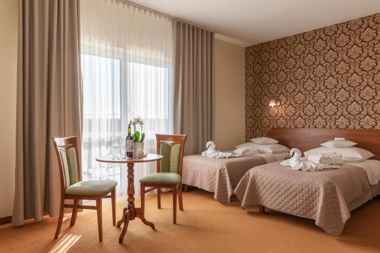 Bursztyn - Bernstein Spa & Wellness Dąbki Kültér fotó